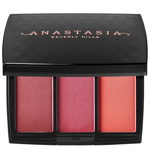 Anastasia Beverly Hills Blush Trio • Berry adore - Picture 1 of 4